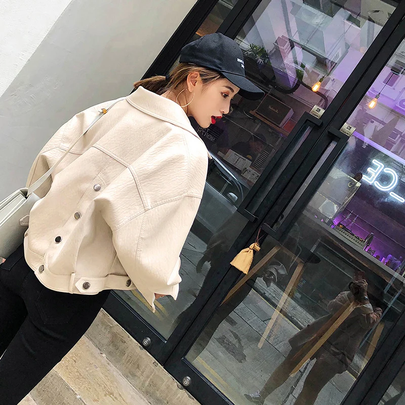 

2021 New Autumn Women Faux Leather Jacket Batwing Sleeve Vintage Ladies Biker Coat Short Motorcycle Pu Red Jacket Punk Overcoat