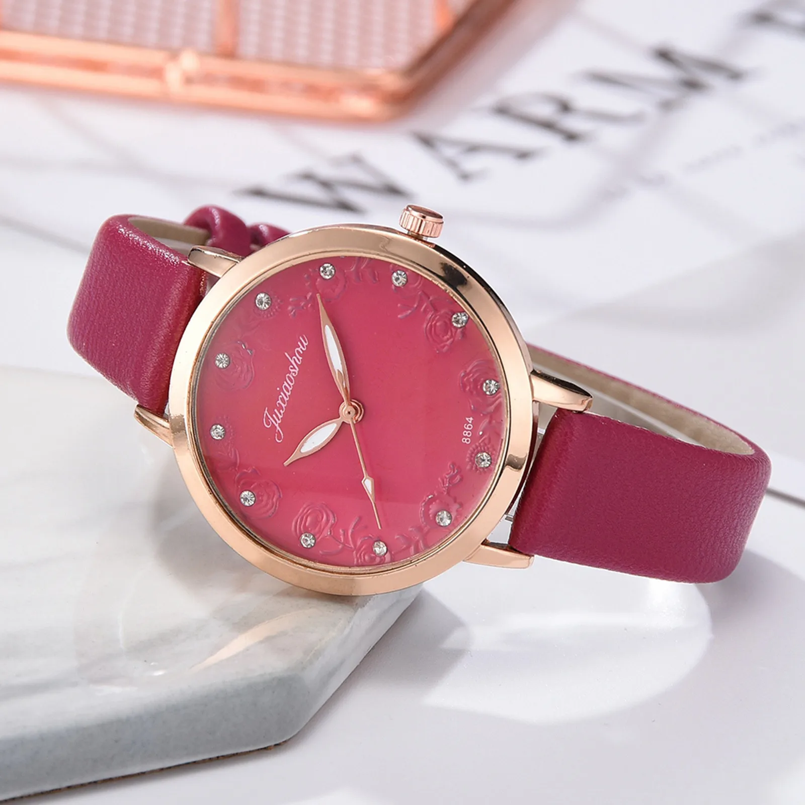 

2021 NEW Watchs Minimalism Simplicity Casual Small Fresh Stainless Steel Dial Leather Band Women's Quartz Watch Gift Watch