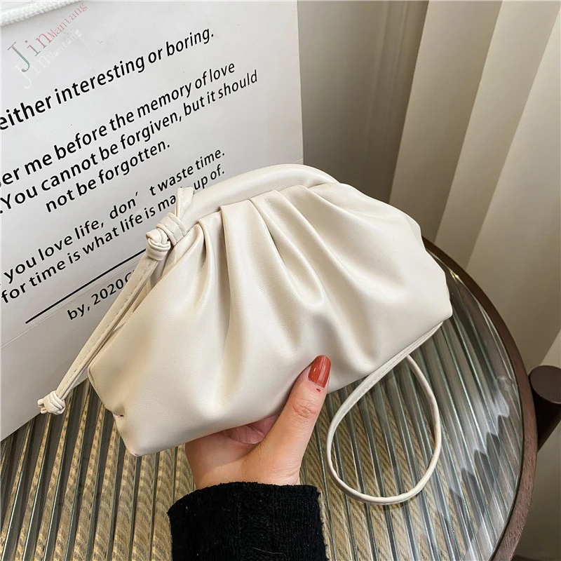 

Плиссированная Сумка-тоут, однотонные сумки на плечо, новинка 2022, женская дизайнерская сумка из мягкой кожи, дорожные сумки через плечо, жен...