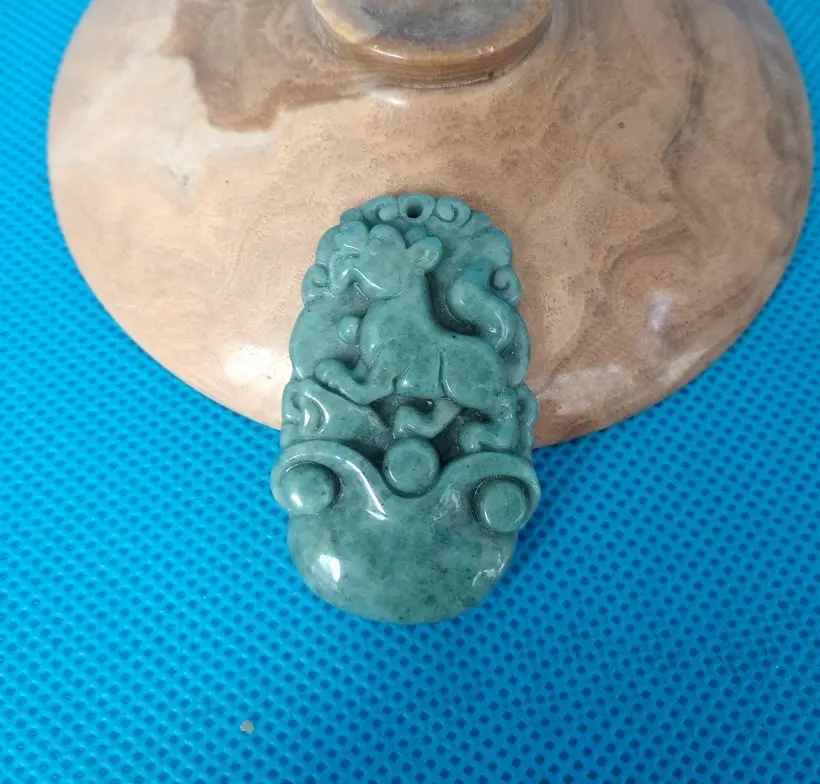 

Nature Jade Amulet carven jadeite Pendant Chinese Zodiac Dog with String