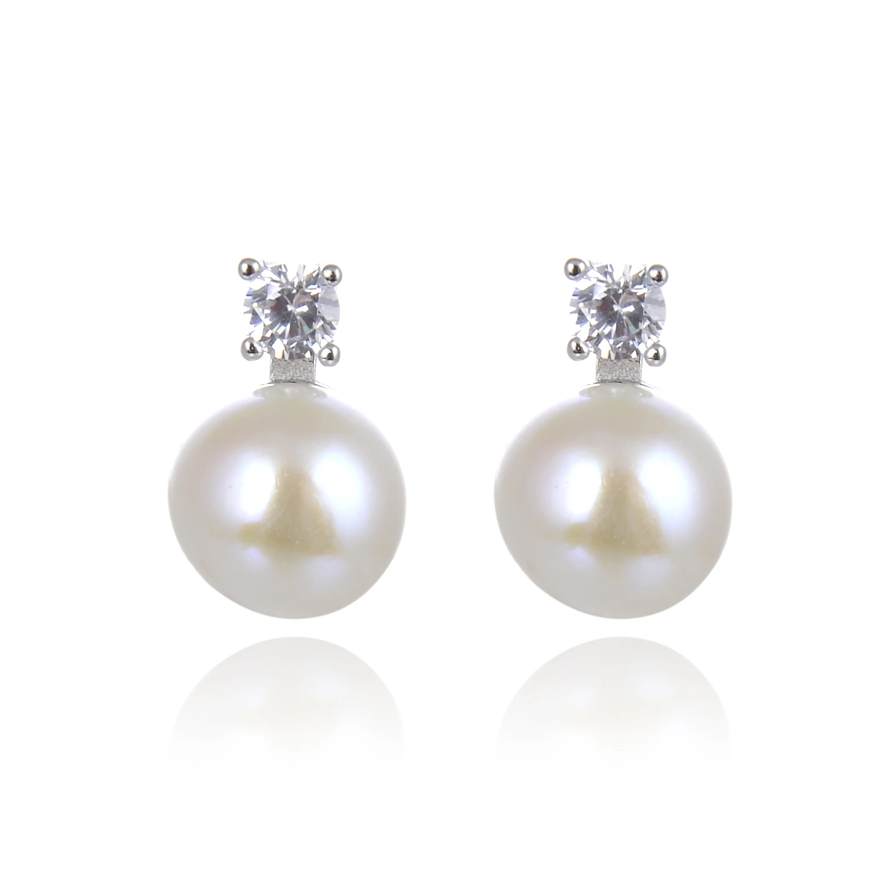 

100% Natural Fresh Water Pearl Stud Earring for women with 925 sterling Silver, Popular Gift for All Ages