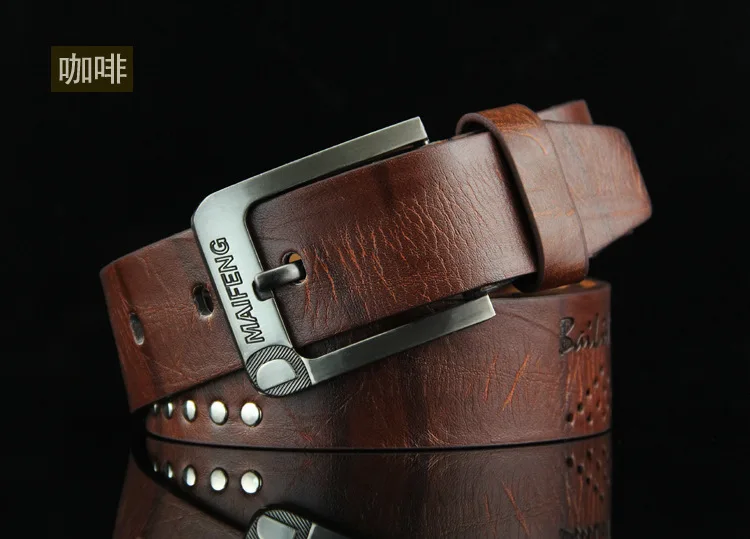 Мужской ремень с заклепками и пряжкой Модный повседневный для джинсов в стиле