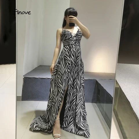 Finove 2020 простое вечернее платье с лямкой на шее и v-образным вырезом, расшитое блестками, ТРАПЕЦИЕВИДНОЕ торжественное платье с открытой спиной, Robe De Soiree