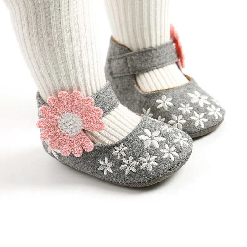 

Newborn Baby Girls Shoes Autumn Sweet Little Flower Girl Casual Soft Soled Toddler Frist Walking Kids Shoes