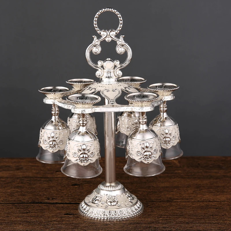 Новое поступление меховое пальто с капюшоном в европейском и российском стиле