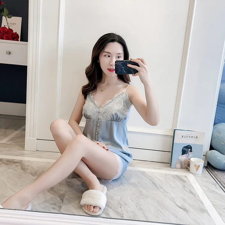 Женский пижамный комплект из 2 х предметов серебристый серый летний банный халат