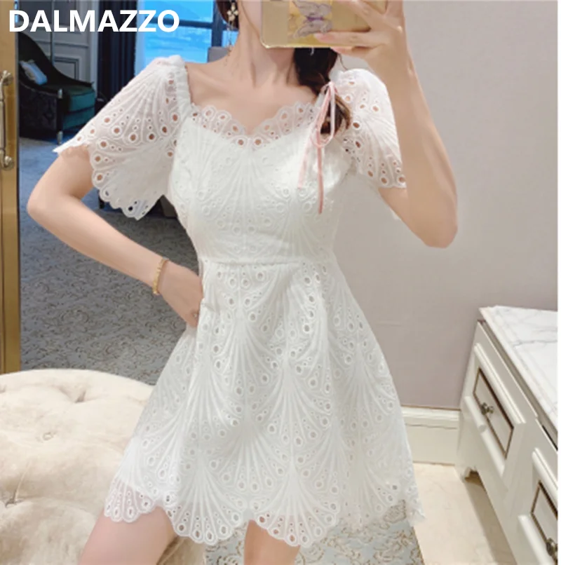 

DALMAZZO 2021 новые модные белые кружевные ажурные летние платья принцессы женские с V-образным вырезом коротким рукавом праздничные платья мини