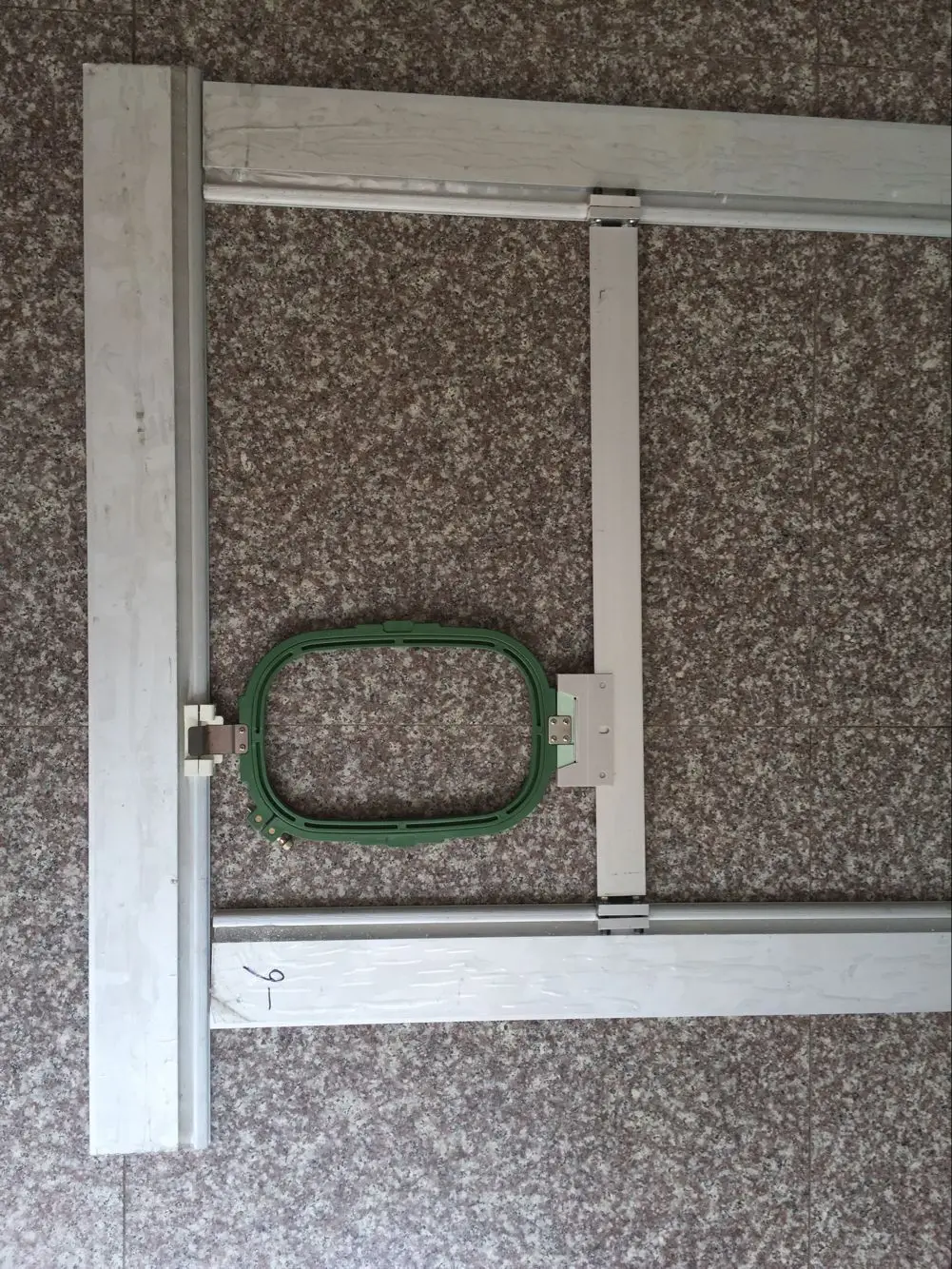 

Rectangular magnetic embroidery frame stretch frame flower frame 300*254 computer embroidery machine accessories