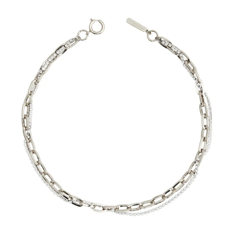 

The new justine silver metal chain for 2021 is wrapped around a short payment chain