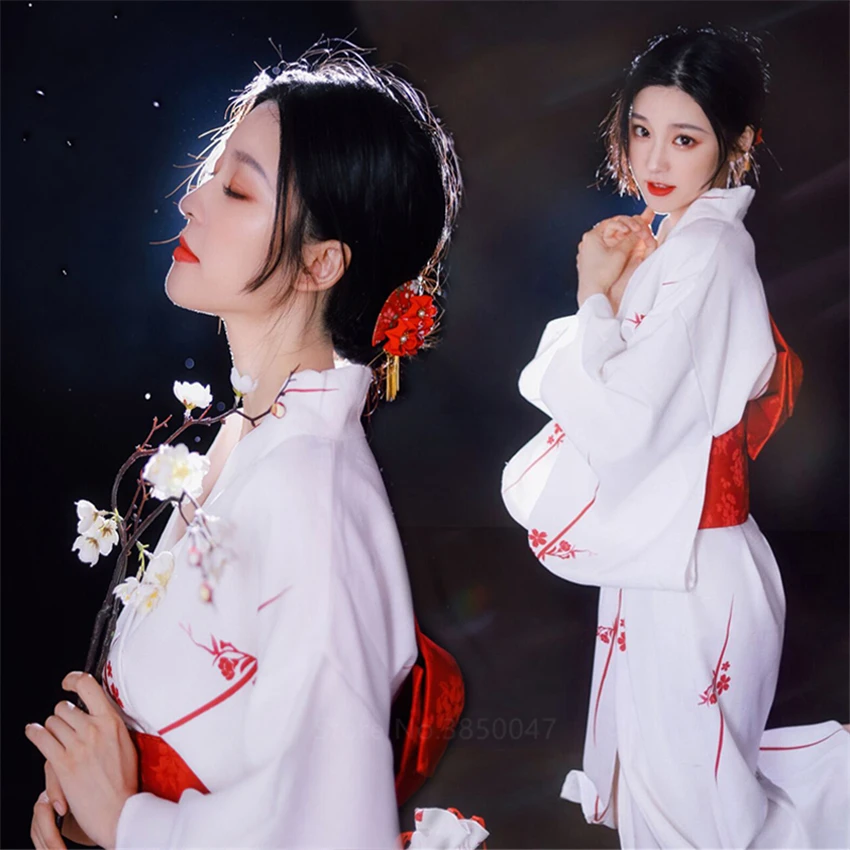 

Japanese Improved Kimono Yukata Casual Vintage Clothing Geisha Asian Traditional Style Performance Stage Printing Loose Costume