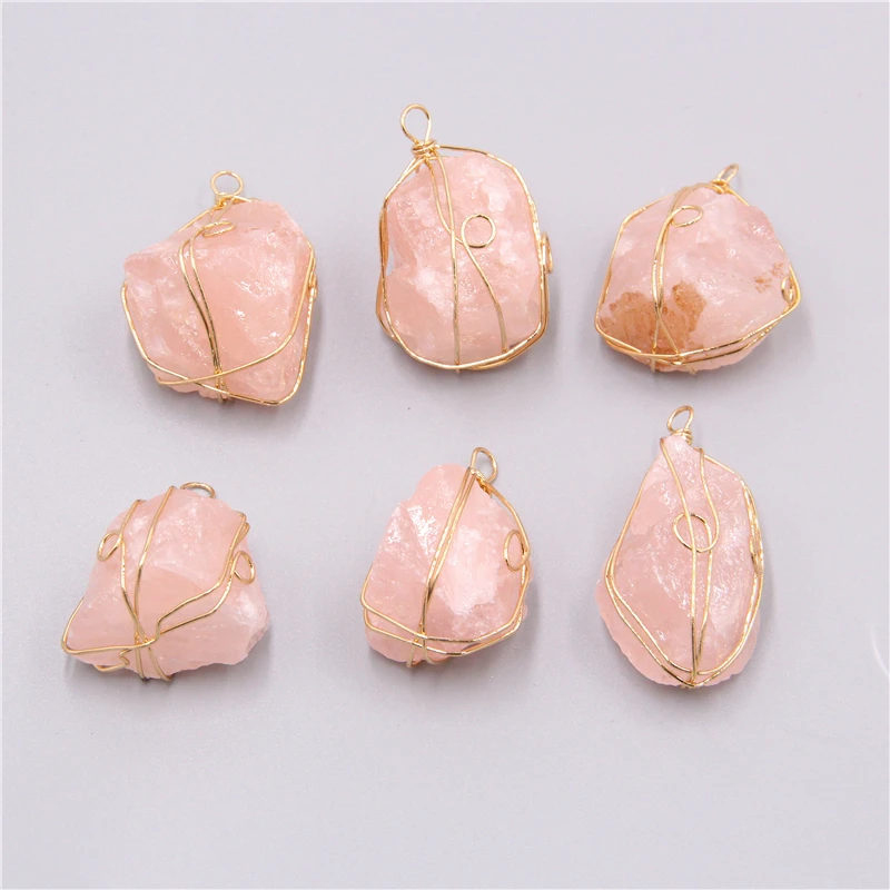 Подвеска из розового кварца Агат с золотым наполнителем натуральный розовый