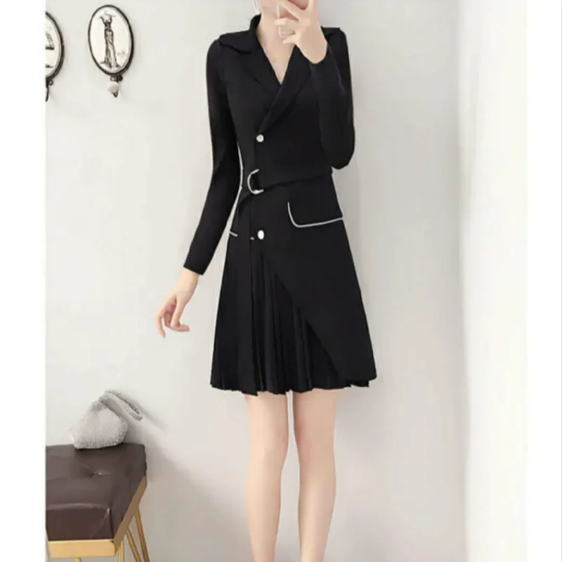 

Black Suit Dress Autumn New Women's Lapel Fashion Splicing High Waist Single Breasted Slimming A Pleated Skirt Temperament Dress