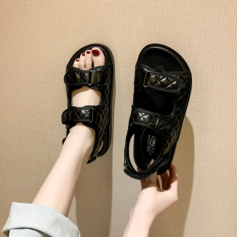 

Women's Sandals 2020 New Female Ins Summer New Network Plaid Flats Rome Sandal Hook &loop Shoes