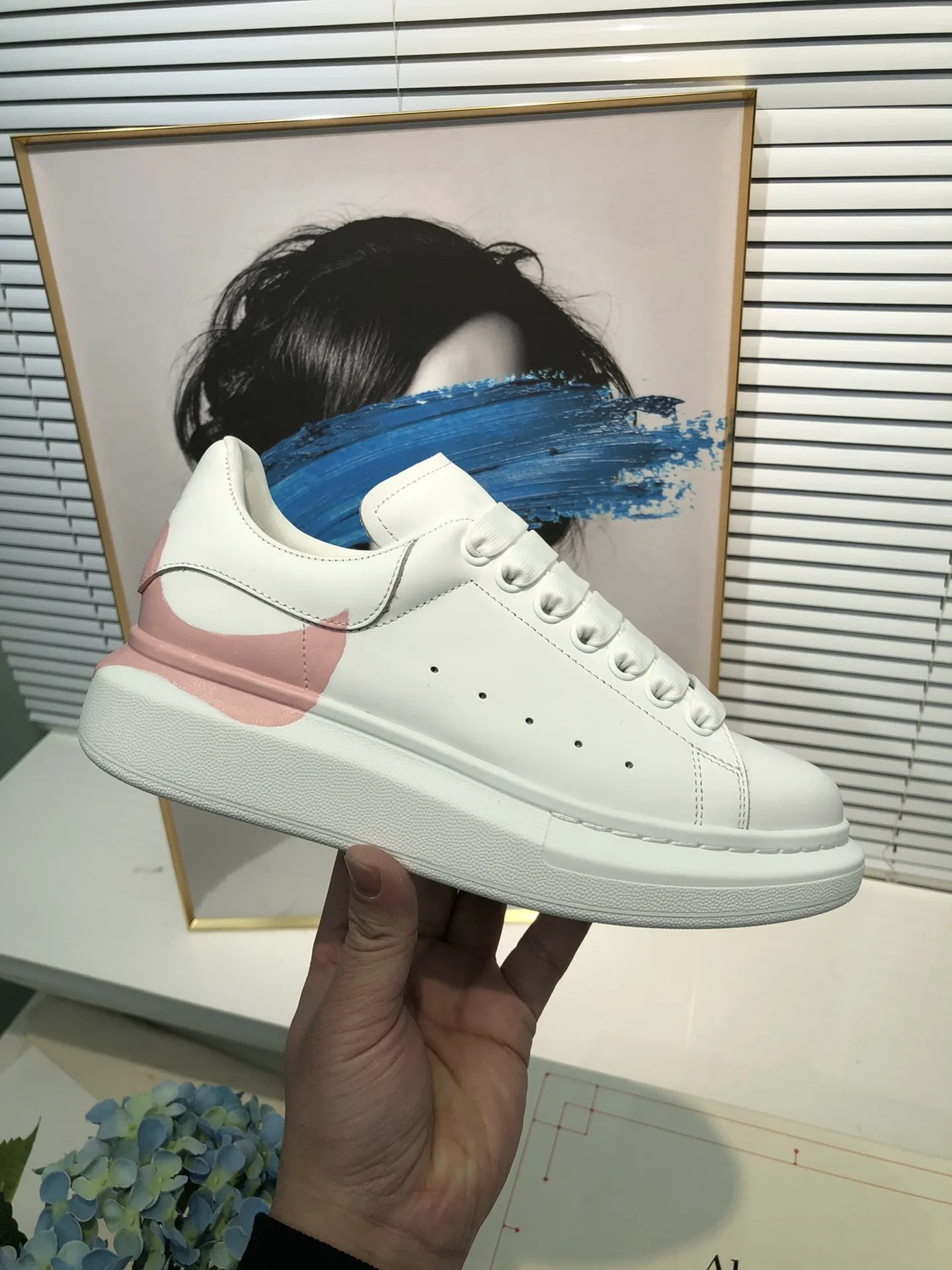 

men women shoes genuine leather luxury brand fashion leisure casual loafers real leather top quality size 34-44 new design shoes