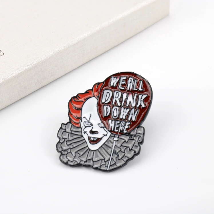 Ювелирные изделия из фильма ужасов Стивен Кинг это мультфильм Pennywise эмалированные булавки броши бумажная лодка значок булавка на лацкане Хэллоуин косплей подарок