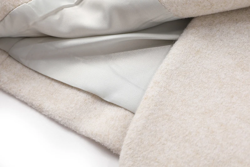 

[EAM] Women White Double Breasted Woolen Blazer New Notched Collar Long Sleeve Loose Jacket Fashion Spring Autumn 2021 1DD4250