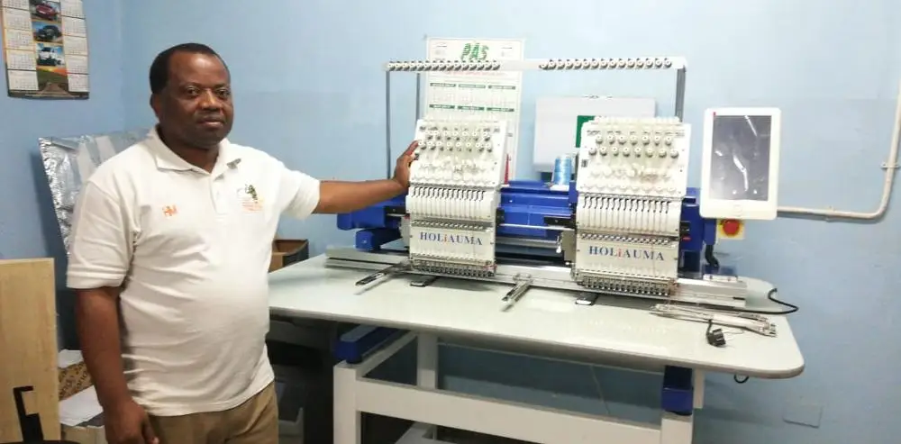 Высококачественная цифровая Новая компьютеризированная вышивальная машина Tajima