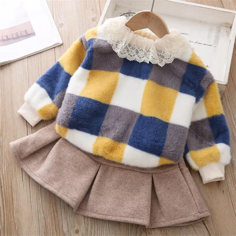 Style 2 Зимний Детский костюм г. Весна-осень, корейский милый кукольный берет для девочек, плюшевая рубашка клетчатая юбка двухкомпонентная Одежда для девочек - Цвет: Style 2