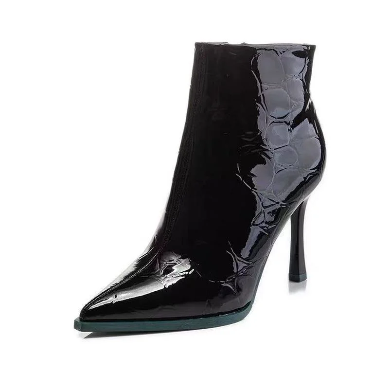 

2021 Autumn Winter New Pointed Back Zipper Color Matching Fashion Stiletto Heels Sexy Women's Short Boots Leather Shoes