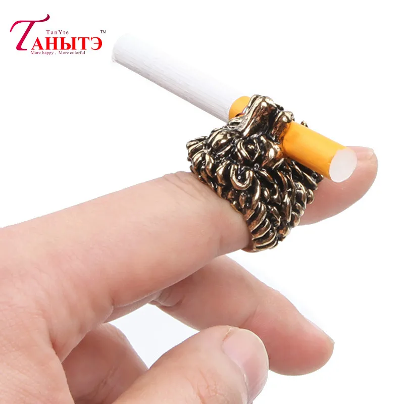 

Smoke Lion Design Cigarette Holder Rack Stand Finger Ring Anti-finger Smoke Clip Gadgets For Men Smoking Pipe Accessories