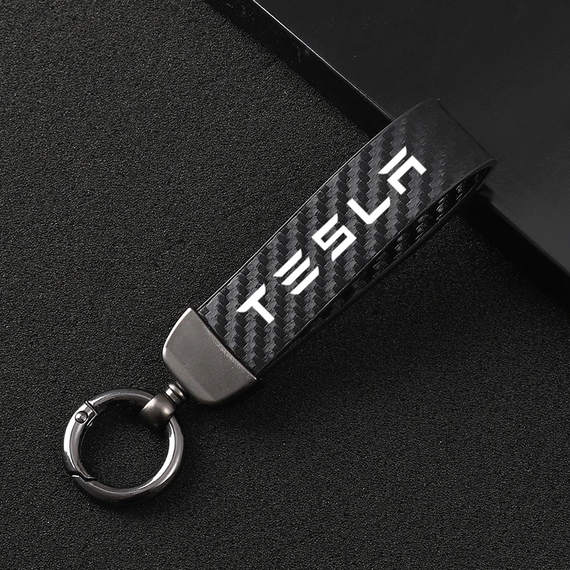 

Carbon Fiber Leather Car KeyChain 360 Degree Rotating Horseshoe Key Rings for Model 3 Model X Model Y Model S P100D Car