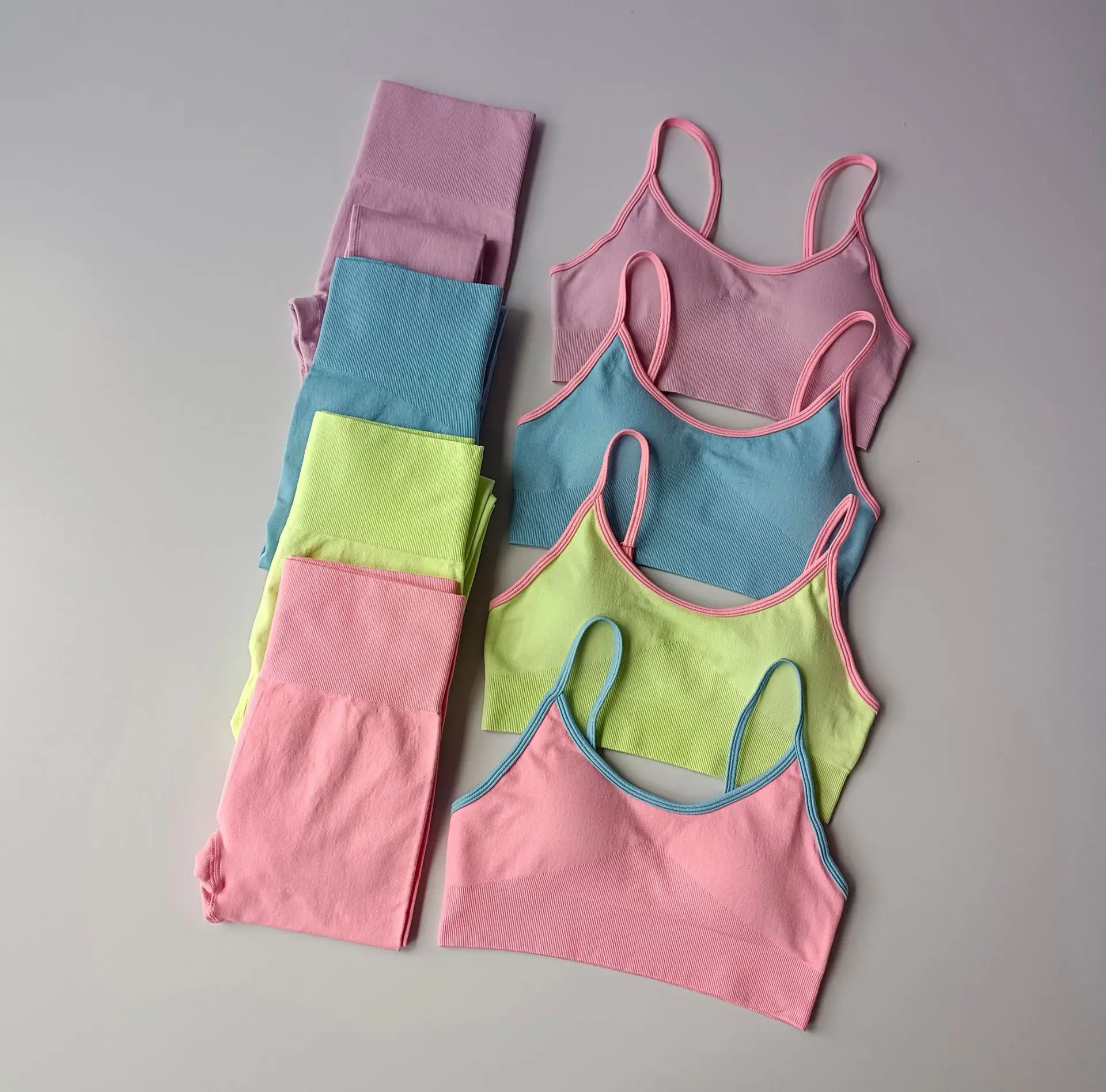 

Seamless candy color 2021 hot style stitching tight-fitting high-waist hip pants, beautiful back shockproof running sports bra t