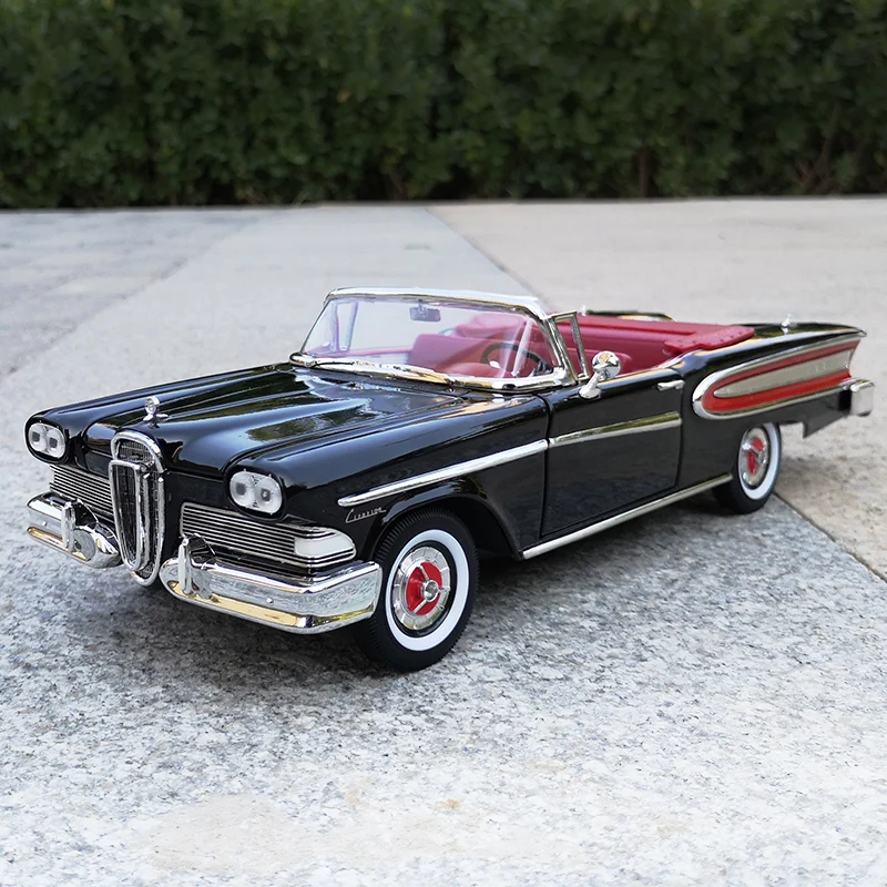 

Литья под давлением 1:18 Ford Iso Edsel Citation Кабриолет классическая модель автомобиля игрушки Коллекционные сувениры украшения Дисплей сувенир шо...