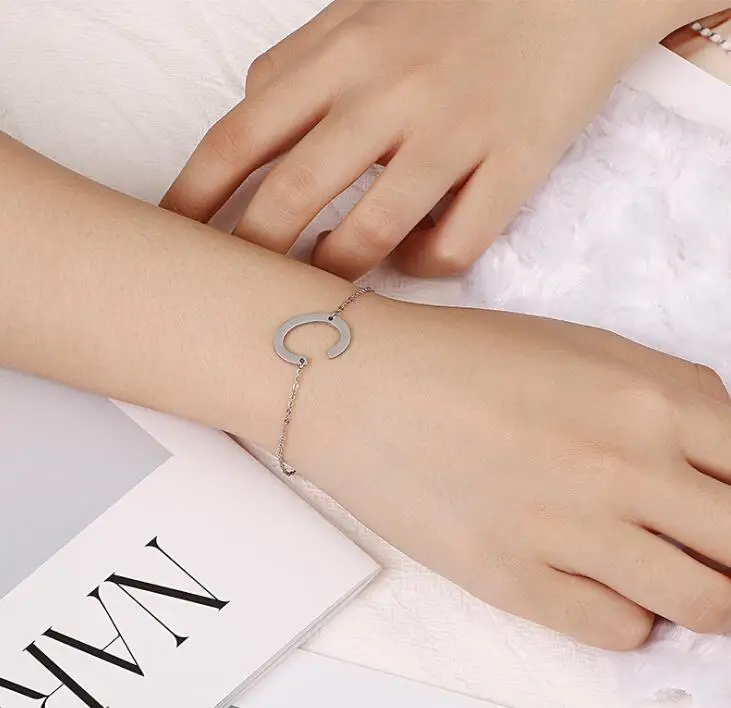 

Fashion Stainless Steel Round Flower Ball Pendant Necklace Earrings Jewelry For Women Men