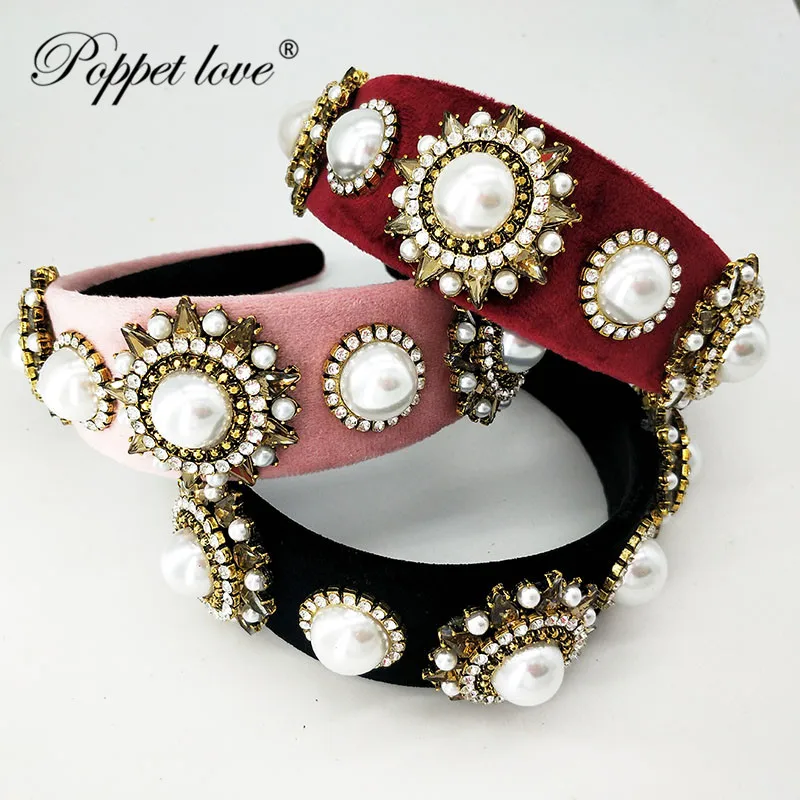 Тиара в стиле барокко для невесты с большими золотыми и черными кристаллами