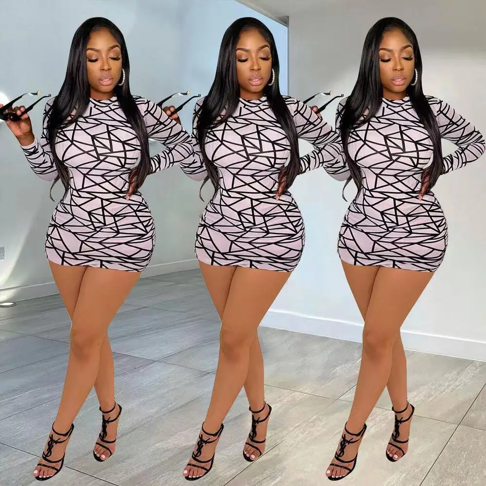 

Dress2021 Осенняя Новая модная подходящая ко всему Женская облегающая короткая юбка с геометрическим принтом