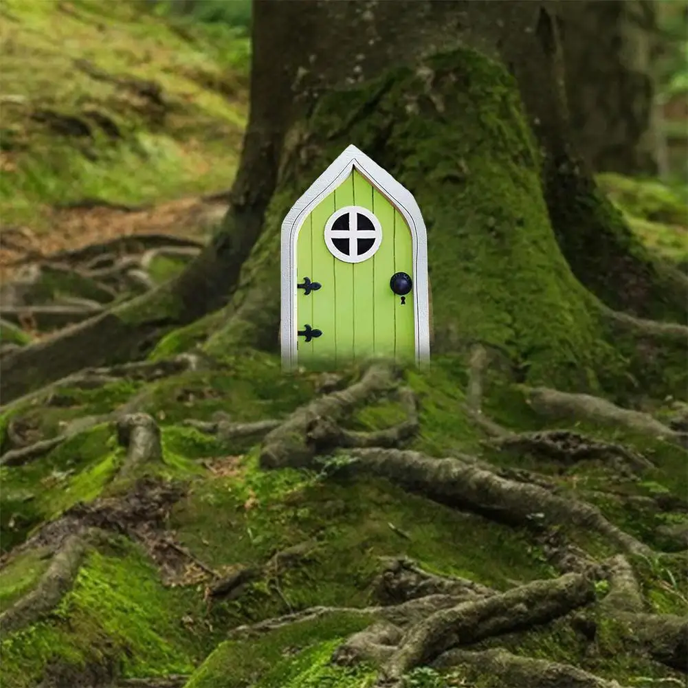 

Mini Miniature Fairy Gate Yard Sculpture Courtyard Wooden Fairy Dwarf Window Door For Tree Gnome Art Garden Statues Decorat V5m4
