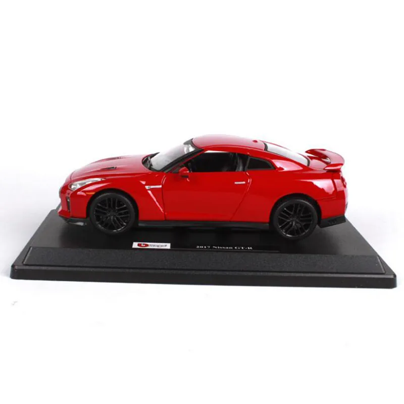 Metal Alloy Diecast 1:24 Scale Classic JAPAN GTR GT R Fast Racing cool Car Model Diecast Vehicles Collection Toys For Kids