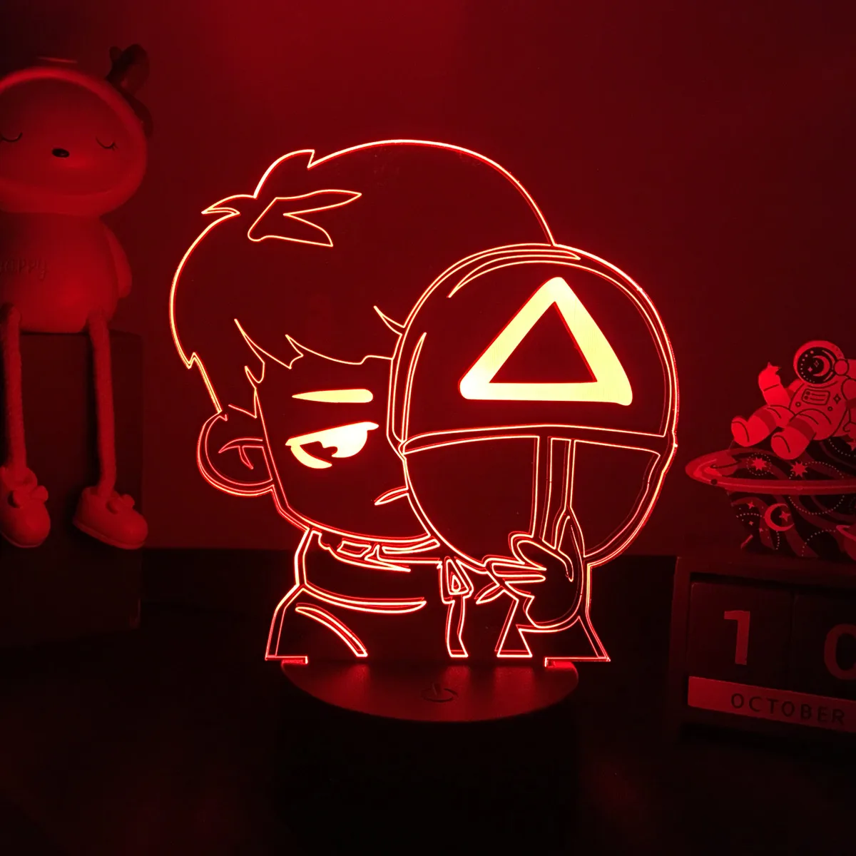 

Squid Game Creativity Novelty Nightlight Hwang Jun Ho Figure for Room Decor Fans Christmas Halloween Birthday Gift