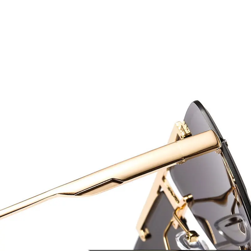 

Square Frameless Metal New Men's and Women's Sunglasses Fashionable Elegant Trending Products Glasses