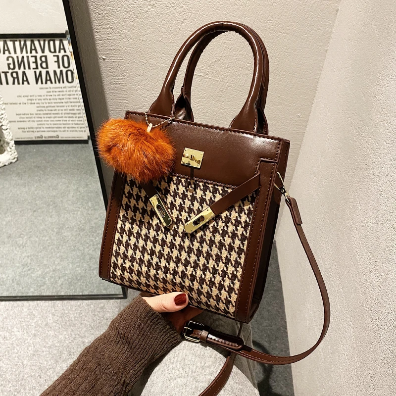 

2021 New Winter Brand Fashionable Plaid Houndstooth Western Style High-Quality Texture Women Shoulder Crossbody Small Square Bag