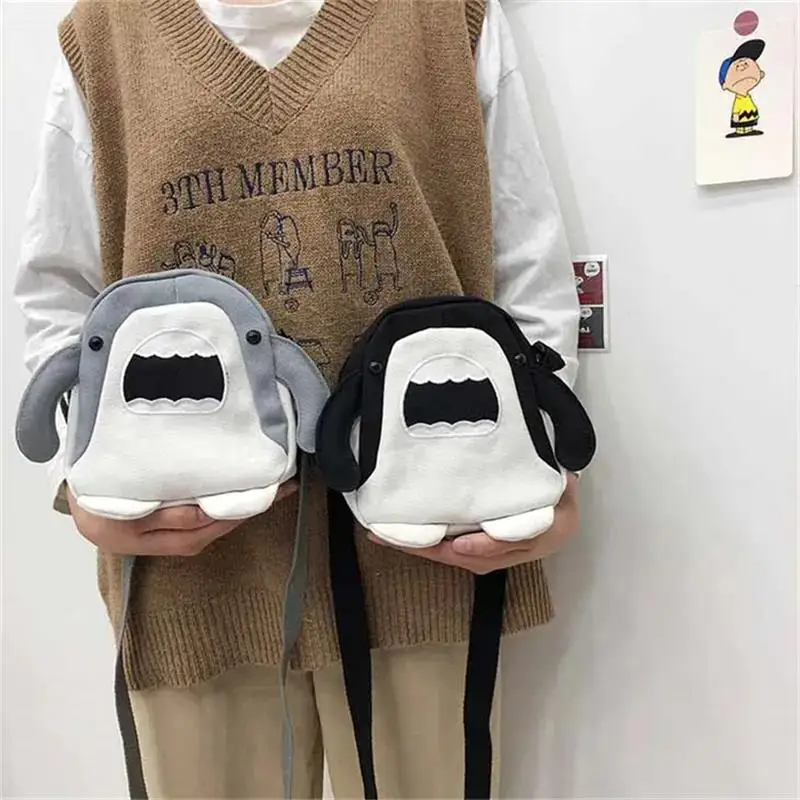 

Милая мультяшная сумка через плечо с акулой для девушек, повседневная холщовая женская сумка для студентов, новинка 2021, сумка через плечо