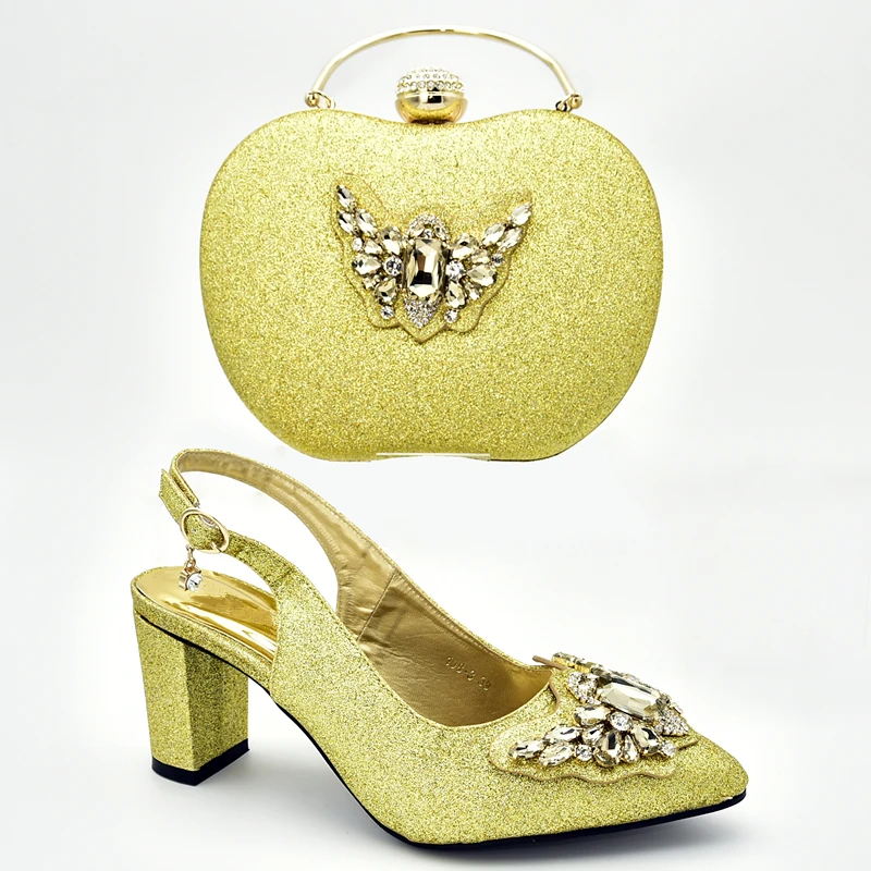 Новейший комплект из туфель и сумочки золотого цвета в нигерийском стиле