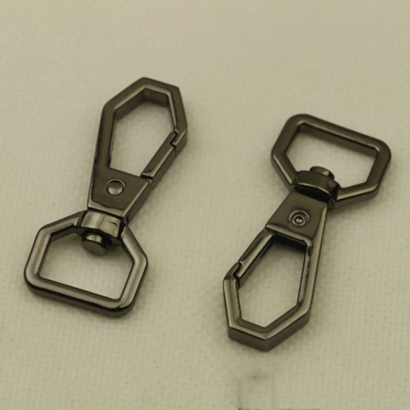 Твердый латунный триггерный рым болт с поворотной проушиной карабин для тесьмы