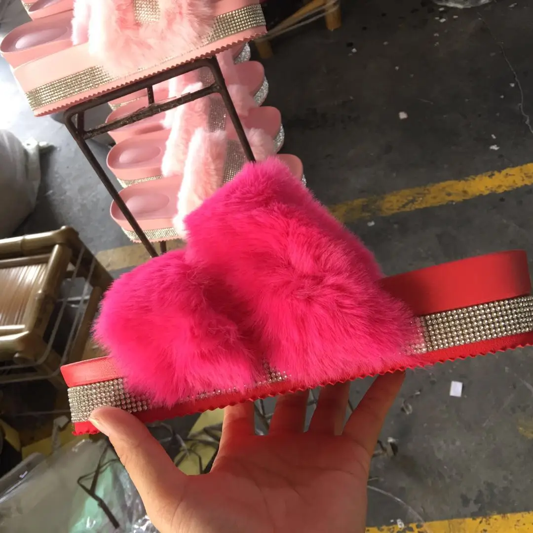 

Bling Crystal Beach Slippers Autumn Women Slippers Zapatos De Mujer Fashion Shoes Woman Slides Plus Size Flip Flops Open Toe