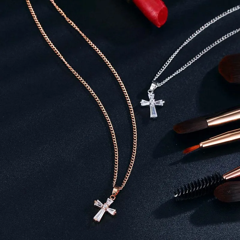 Ожерелье женское с подвеской в виде креста из розового золота | Украшения и