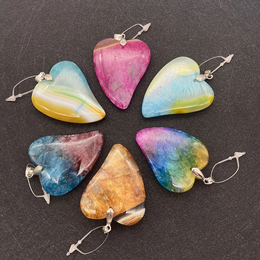 

1pcs Natural Stone Agate Pendant Heart-shaped Colorful Jewelry Accessories DIY Making Charm Designer Pendant Earring Necklace