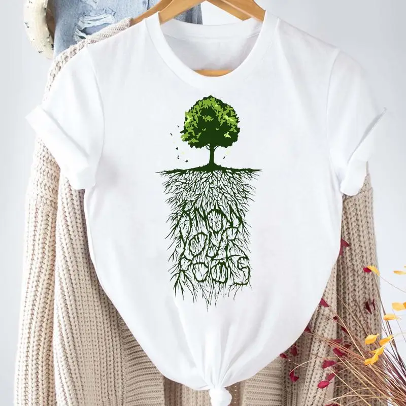 Женская футболка с рисунком дерева и акварелью коротким рукавом | одежда