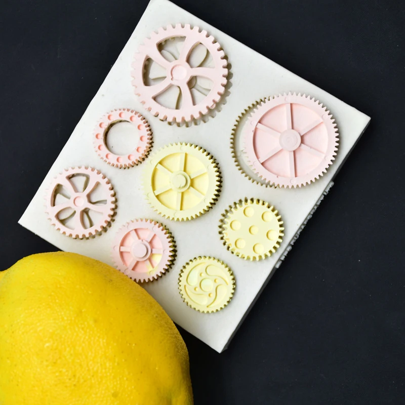 1pcs Silicone Mold Baby Series Clock Gear DIY Cake Baking Mold Fondant Cookie Chocolate Soap Mold Kitchen Cookie Tools*