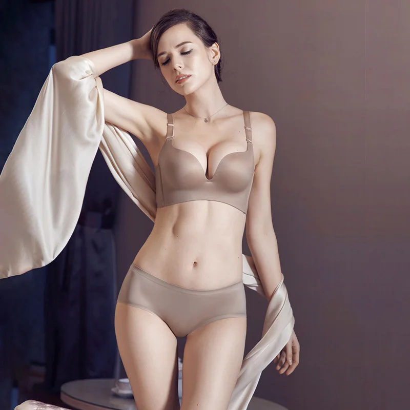 

Женское нижнее белье бюстгальтер пуш-ап без рамок женское сексуальное нижнее белье красивый топ с глубоким V-образным вырезом на спине 3/4 ча...