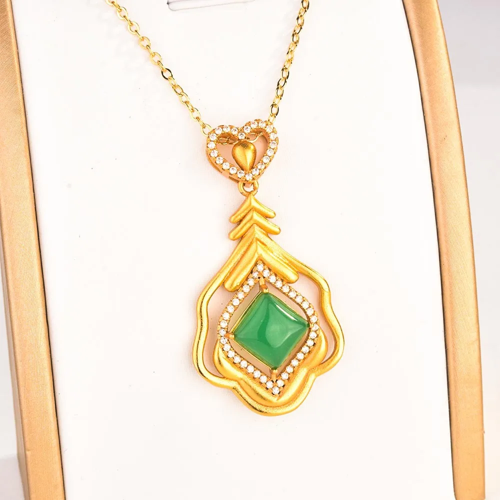 

Natural Hetian Jade Heart Pendant Necklace 925 Silver Fashion Jewelry Chalcedony Amulet Gifts for Women