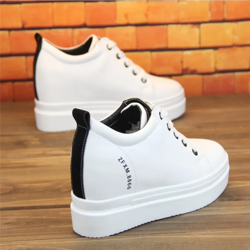 Женская Повседневная обувь осенние женские кроссовки из модного кожзаменителя