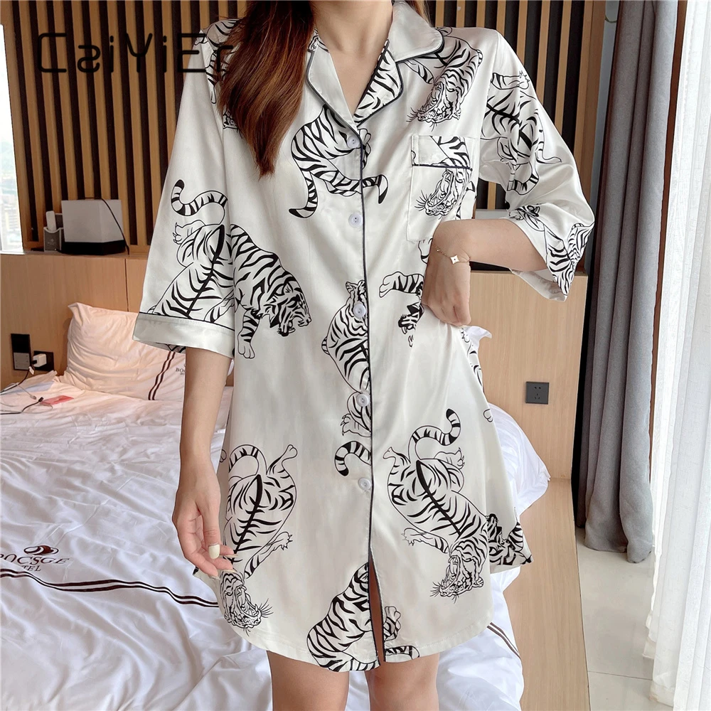 

CAIYIER Sexy Lingerie Summer Silk Skirt Short Sleeve Casual Silk Night Dress Women Plus Size Loose Sleepshirts M-5XL Nightgown