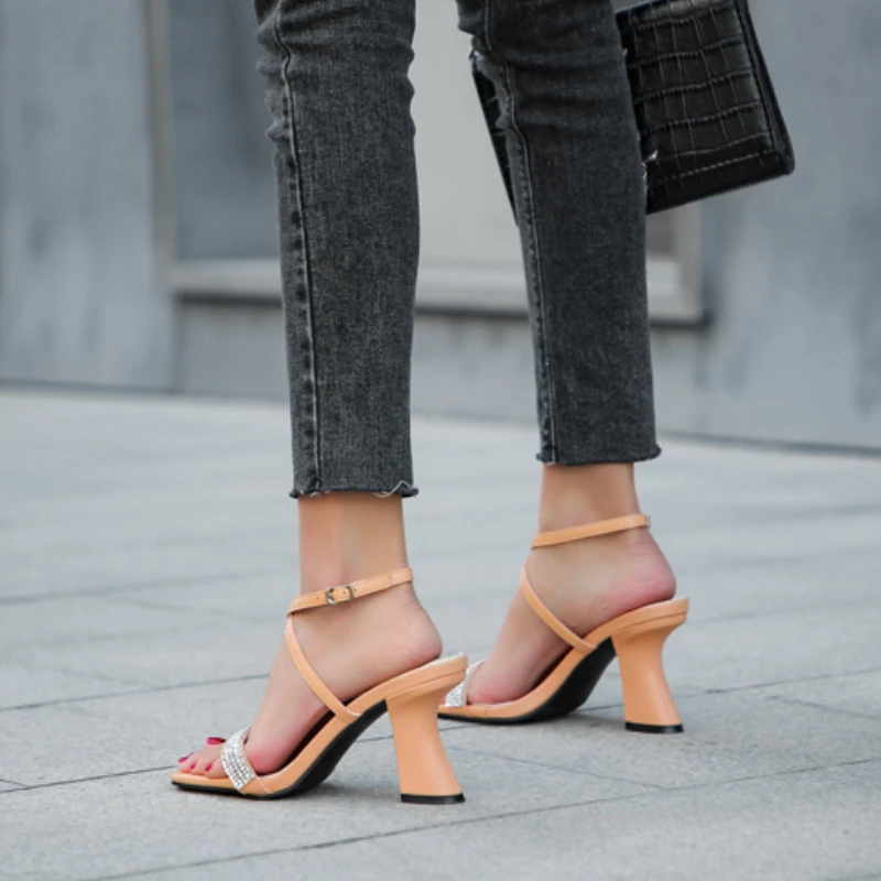 

Luxury Rhinestone French Sandals Romantic Woman High Heels Cross-tie Sandals For Women OL Office ladies Slingback Peep-toe Shoes