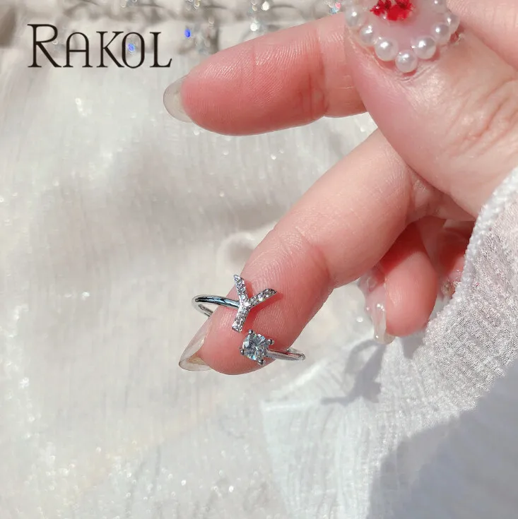 Женские кольца RAKOL белые с английскими буквами и кубическим цирконием вечерние