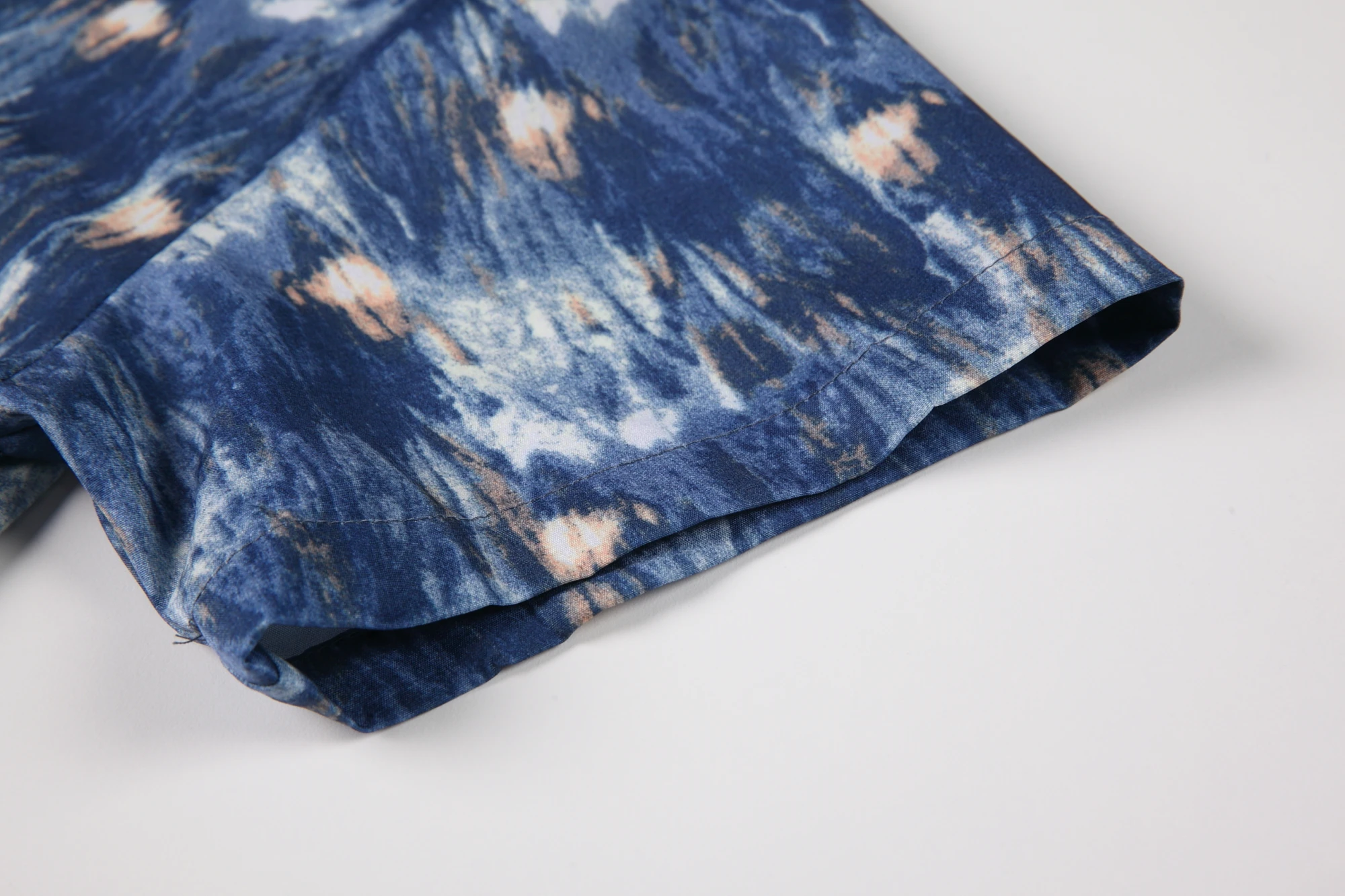 

ZCSMLL Korean blouse printed short-sleeved flower shirt female design niche ladies all-match shirt 2021 summer tide